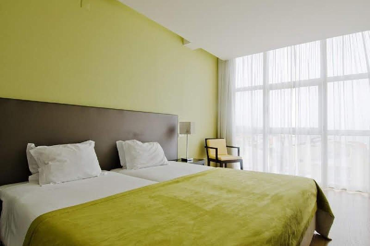 Hotel Mar E Sol & Spa Сао Педру де Муел Екстериор снимка